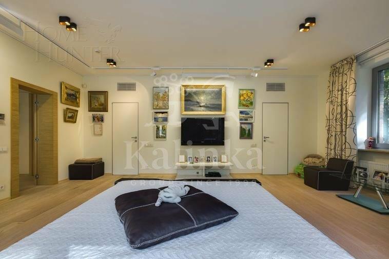 2-этажный коттедж 1 500 м² с отделкой