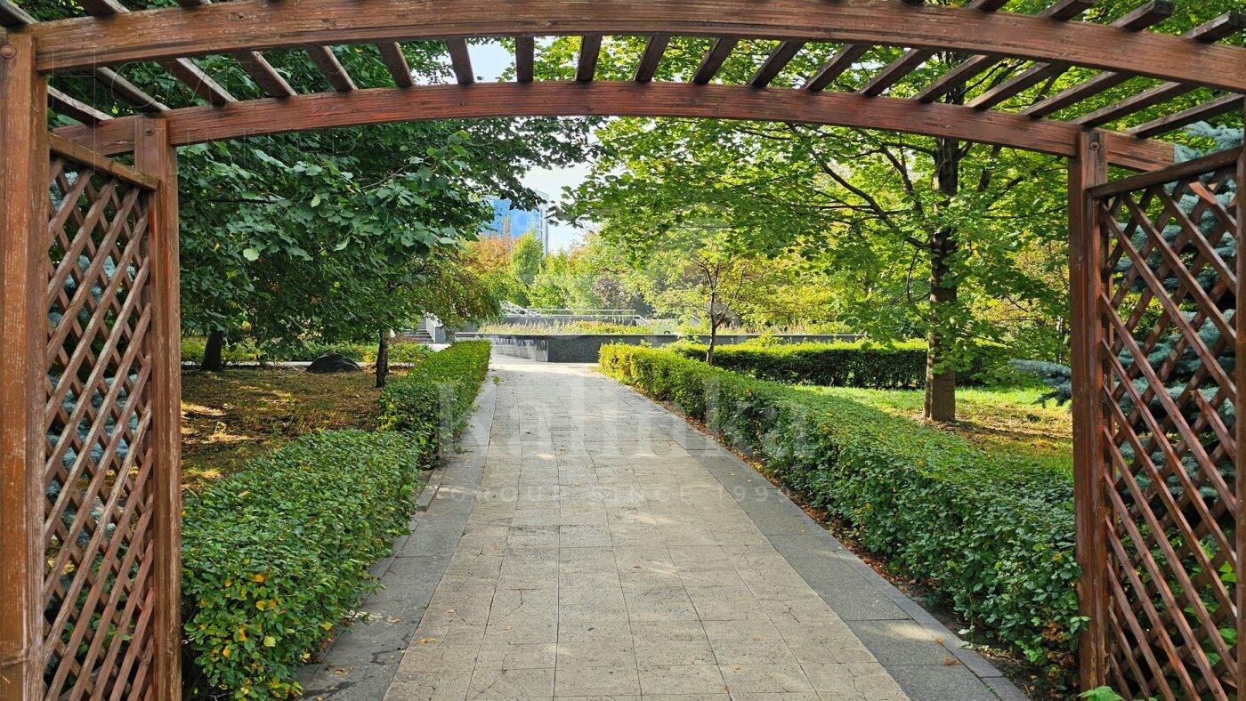 3-КОМН. КВАРТИРА С ОТДЕЛКОЙ 105 М² НА 20 ЭТАЖЕ