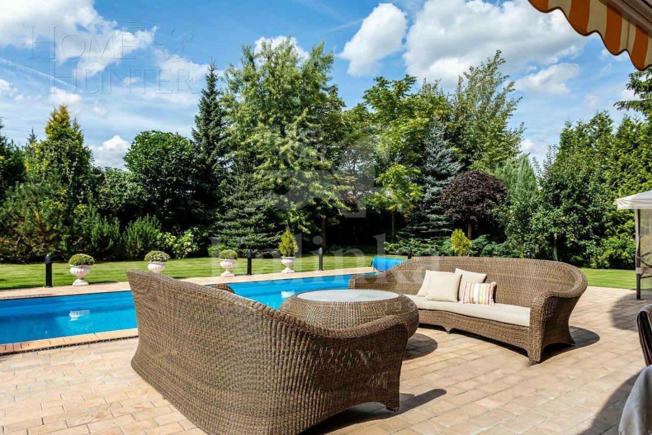 3-этажный коттедж 750 м² с отделкой