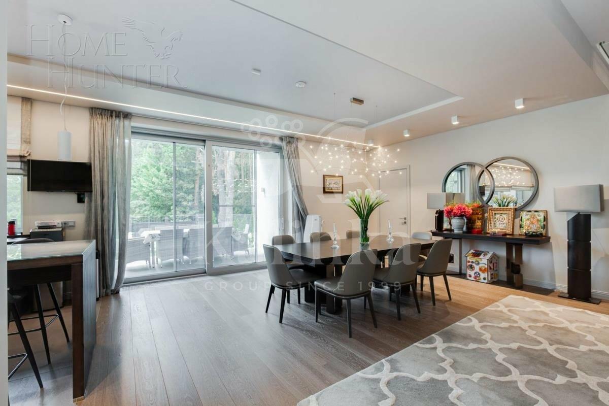 2-этажный коттедж 935 м² с отделкой