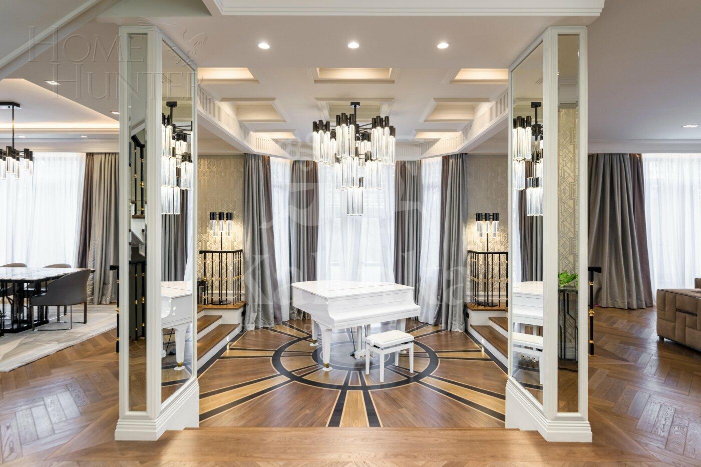 3-этажный коттедж 1 100 м² с отделкой