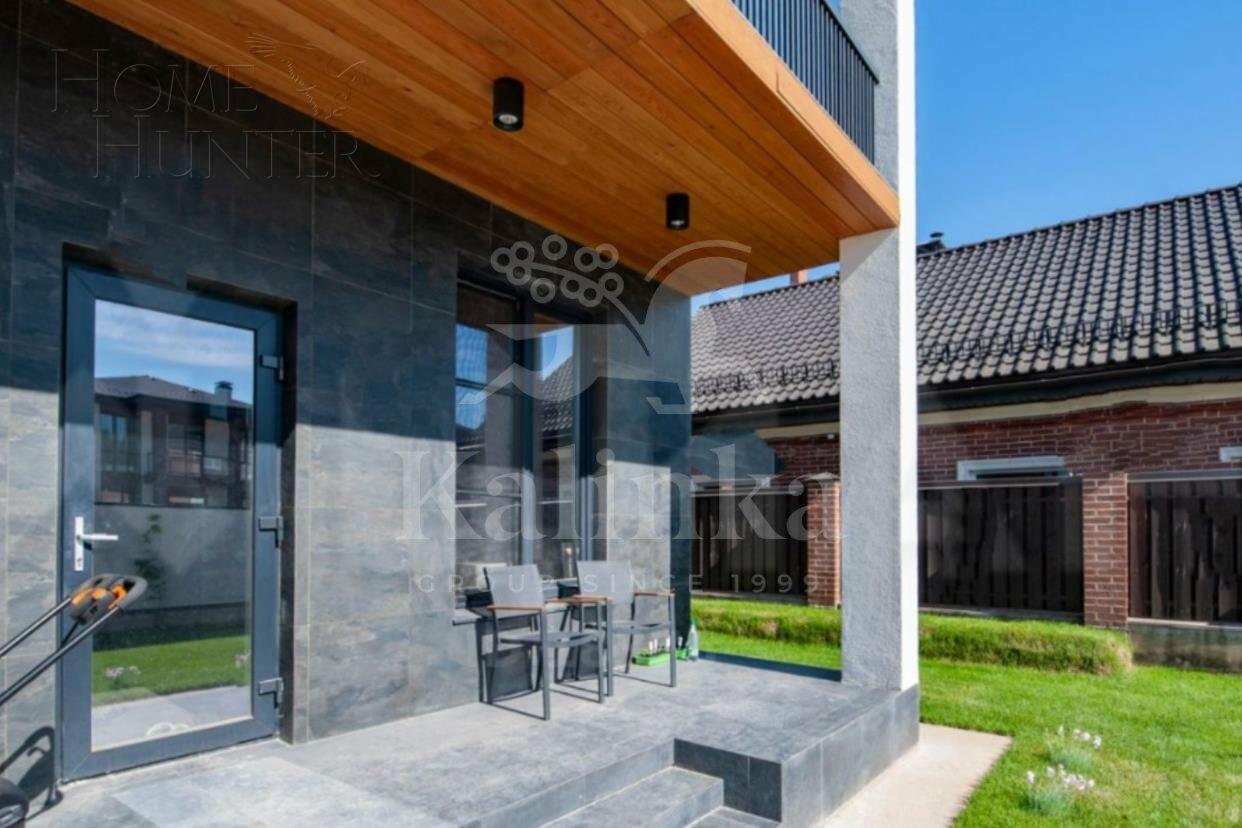 2-этажный коттедж 280 м² с отделкой