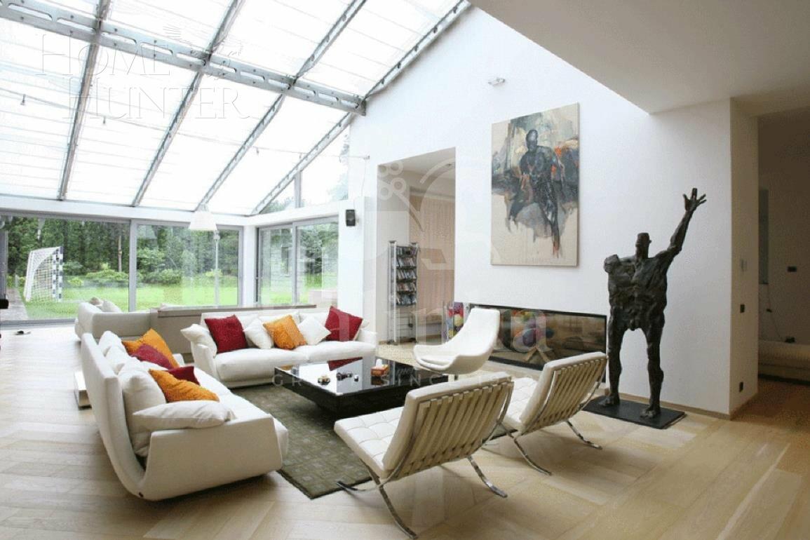 2-этажный коттедж 1 035 м² с отделкой