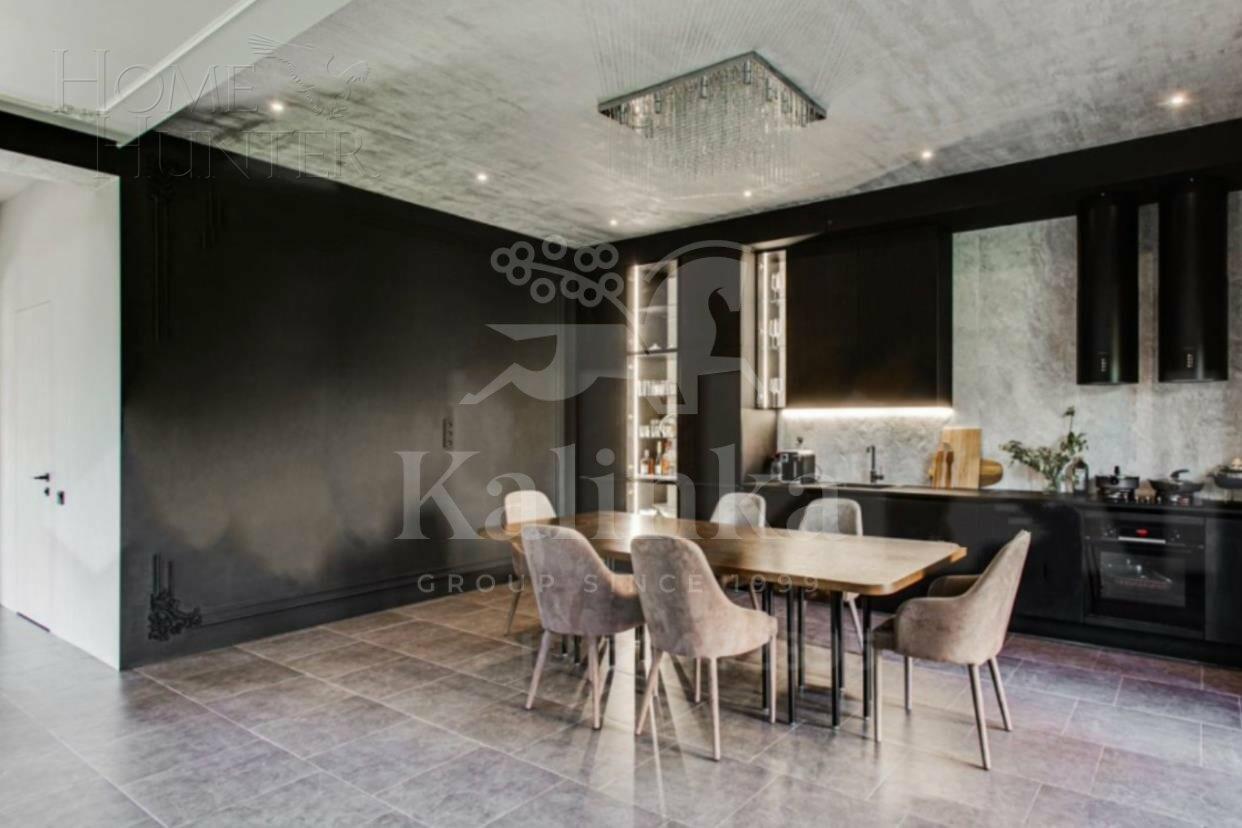 2-этажный коттедж 280 м² с отделкой