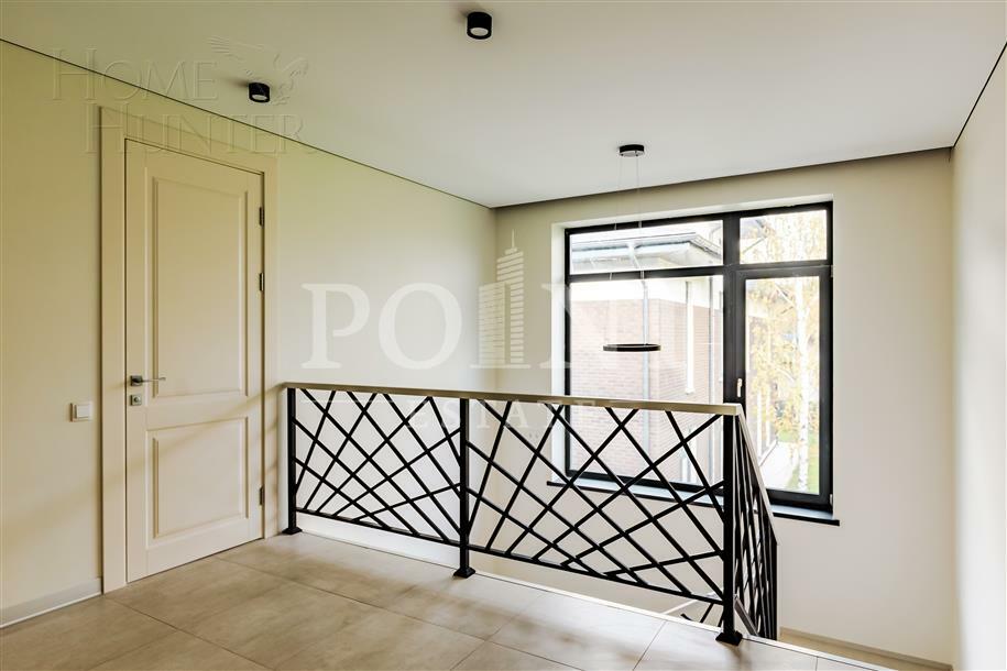 2-этажный коттедж 484.1 м² с отделкой