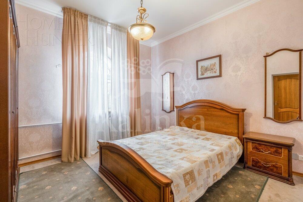 2-этажный коттедж 320 м² с отделкой