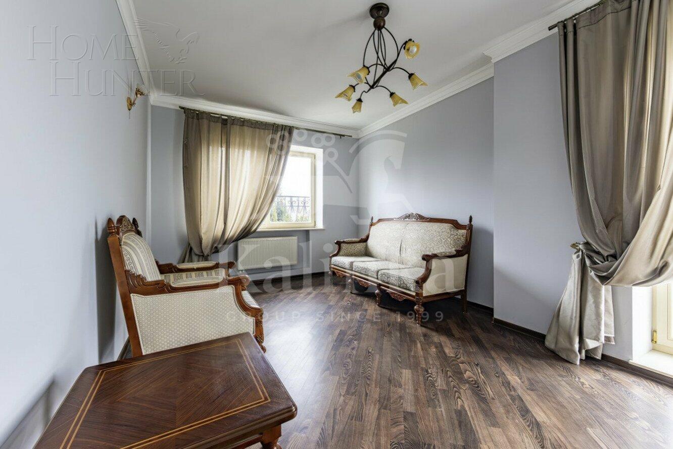 2-этажный коттедж 350 м² с отделкой