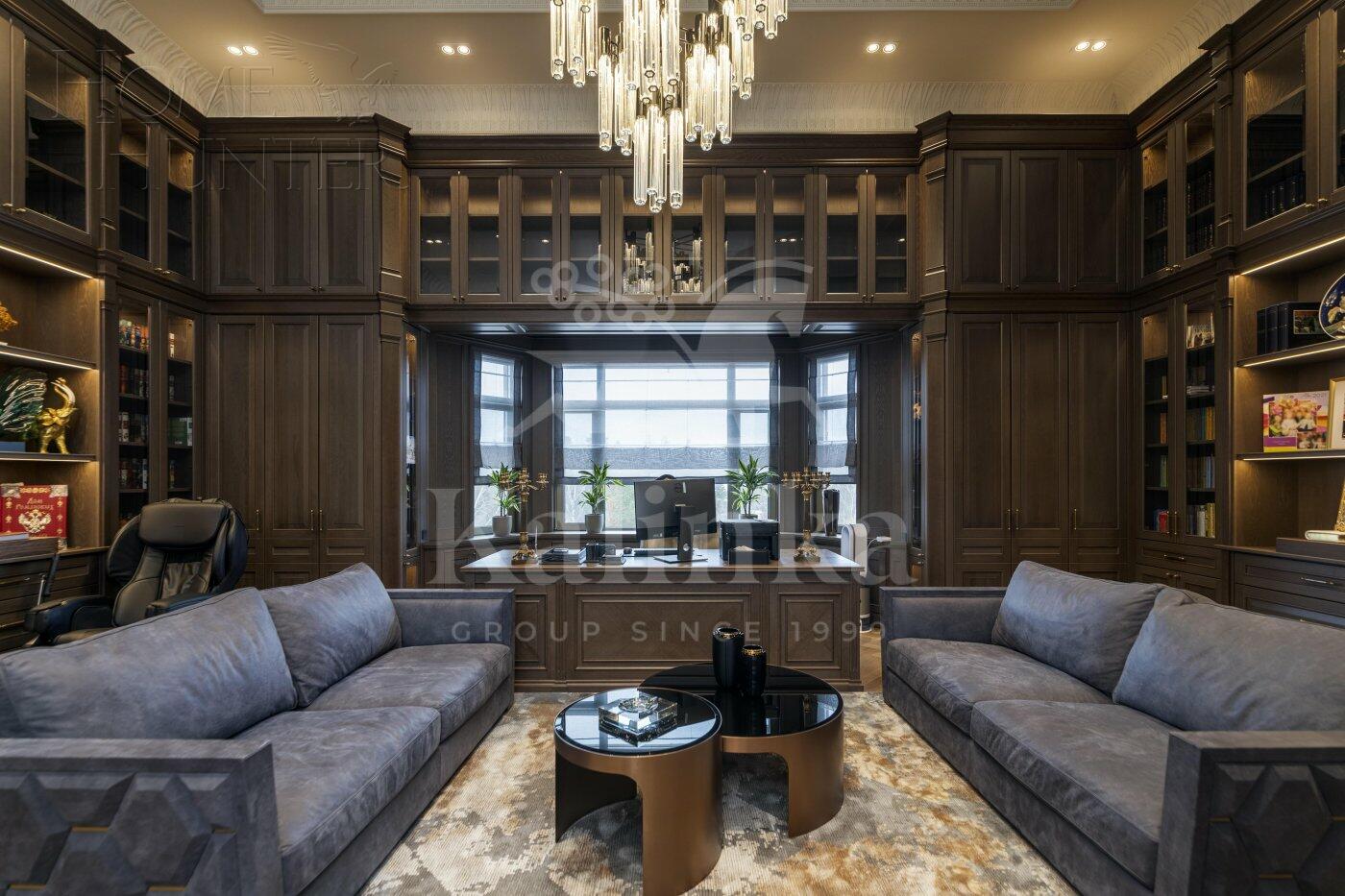 3-этажный коттедж 1 100 м² с отделкой