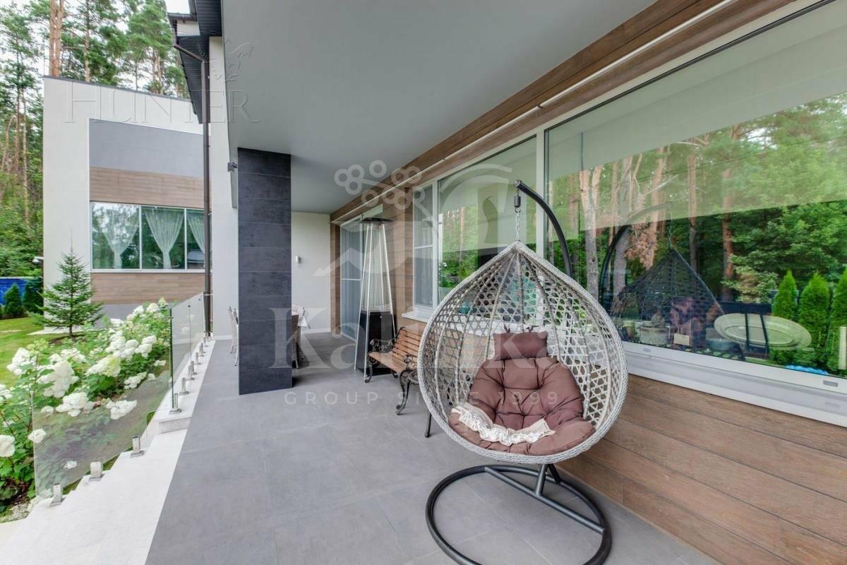 2-этажный коттедж 935 м² с отделкой