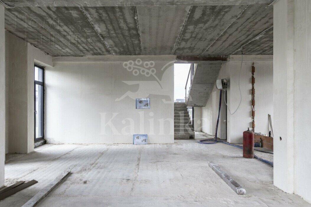 2-этажный коттедж 460 м² без отделки