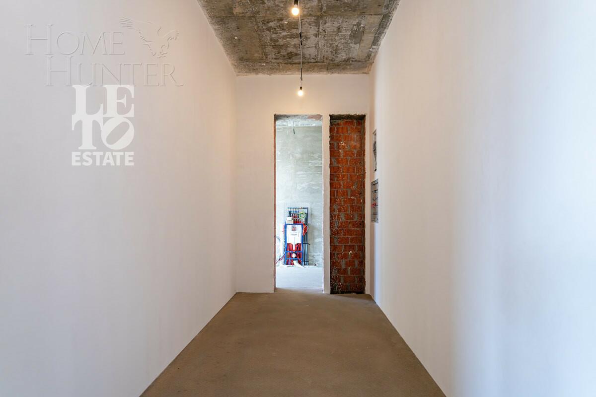 2-этажный коттедж 1 200 м² без отделки