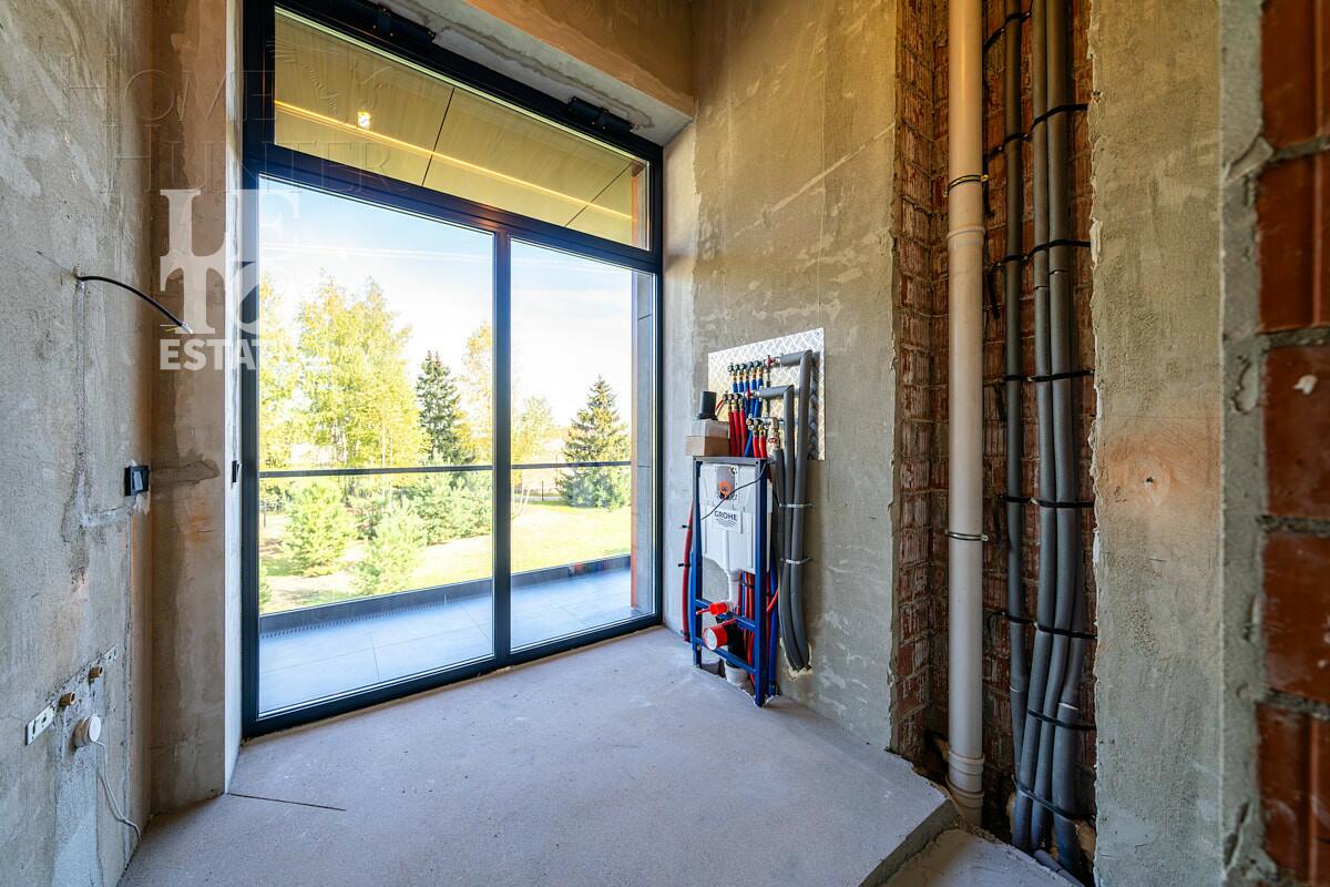 2-этажный коттедж 1 200 м² без отделки