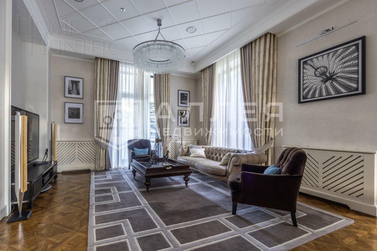 2-этажный коттедж 1 200 м² с отделкой