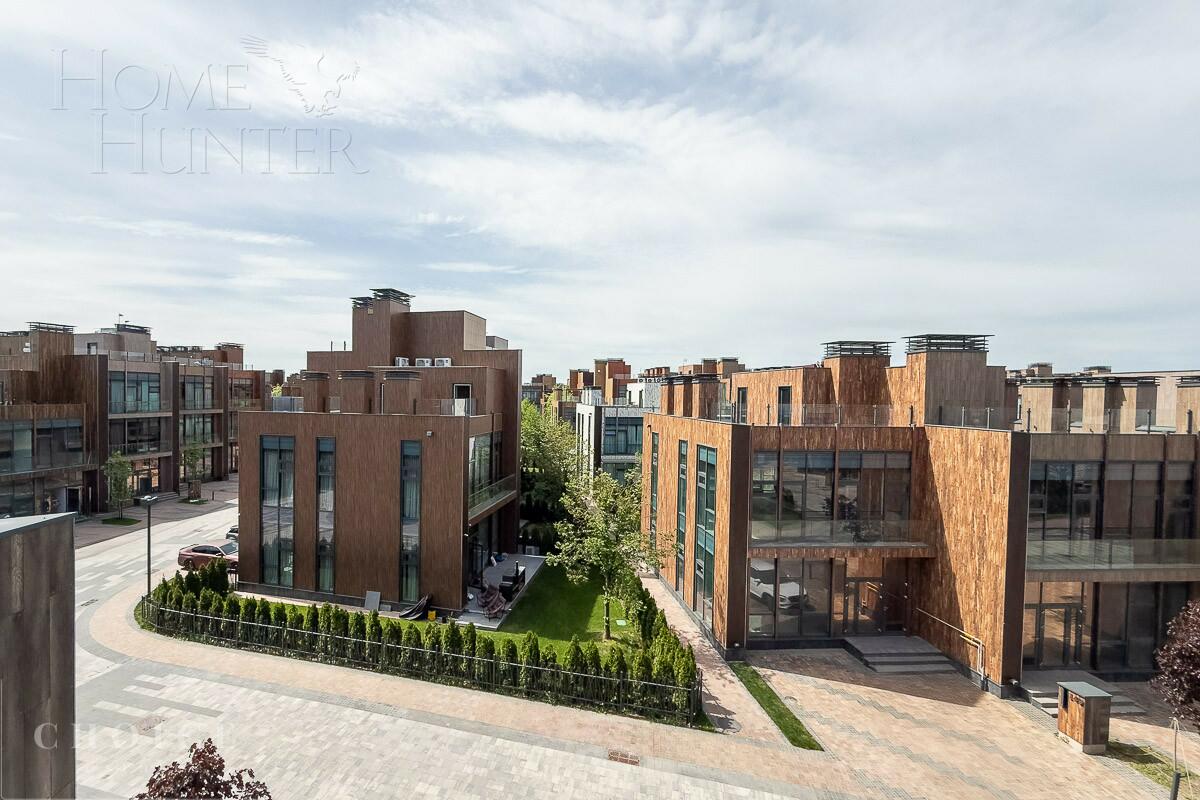 2-этажный таунхаус 170 м² с отделкой