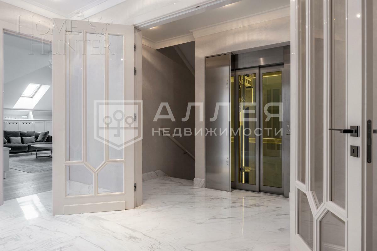 2-этажный коттедж 1 200 м² с отделкой