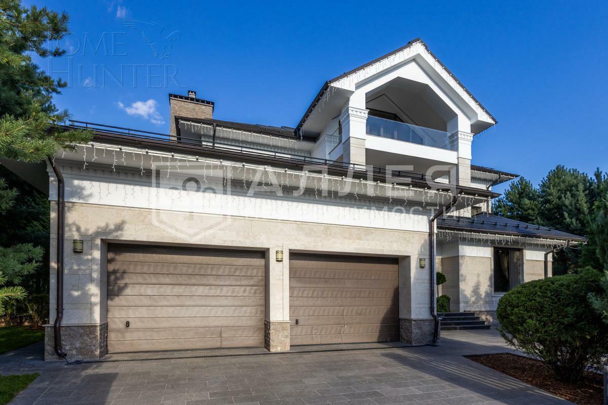 2-этажный коттедж 1 200 м² с отделкой