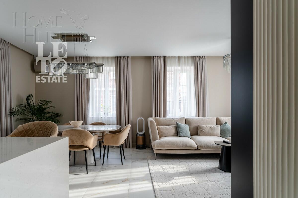 3-этажный коттедж 210 м² с отделкой