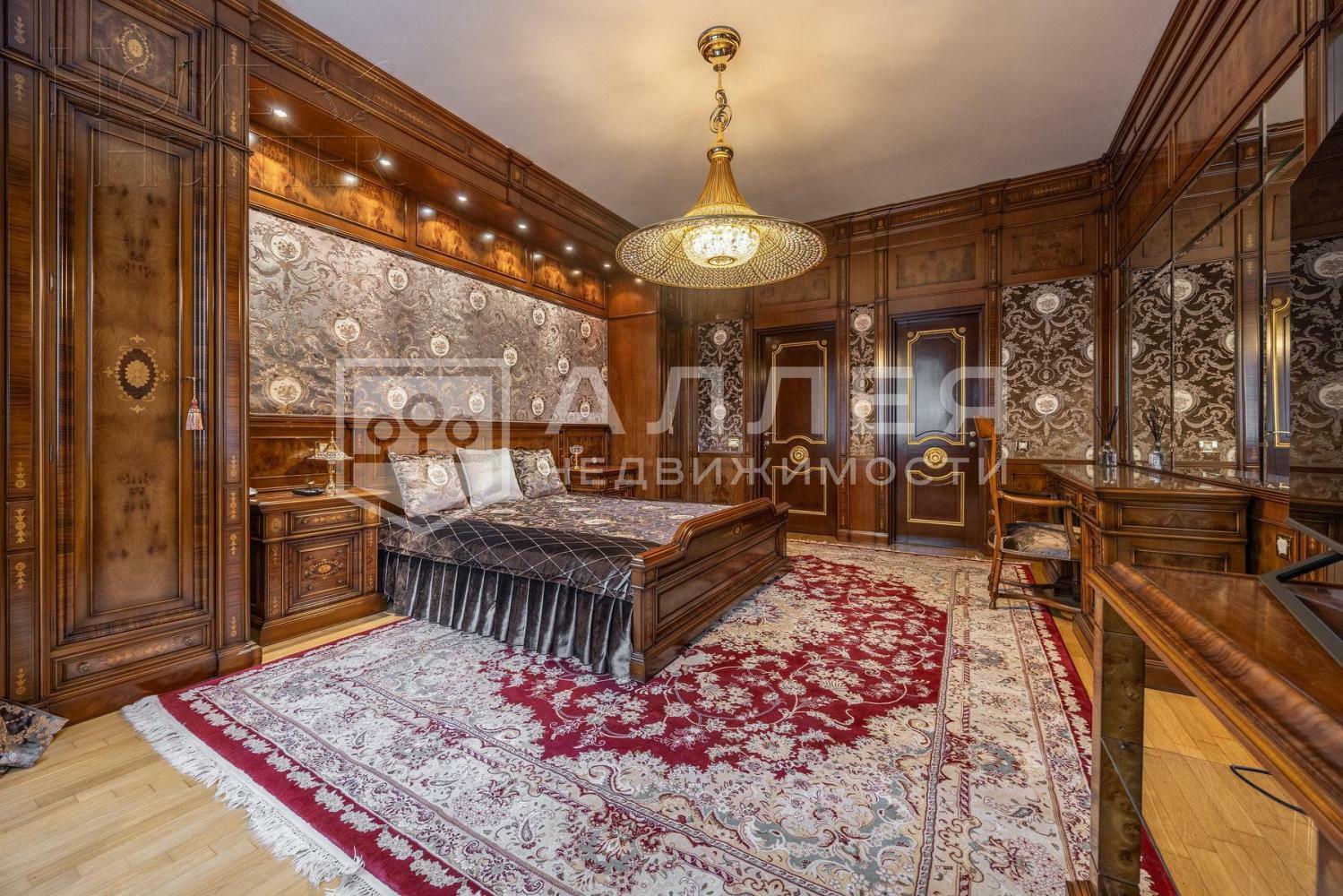 2-этажный коттедж 400 м² с отделкой