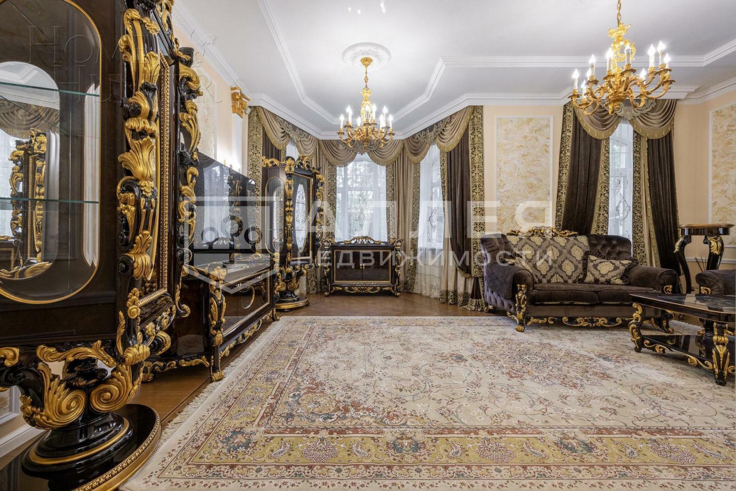 2-этажный коттедж 400 м² с отделкой