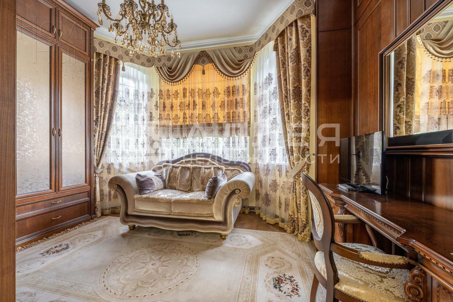 2-этажный коттедж 400 м² с отделкой