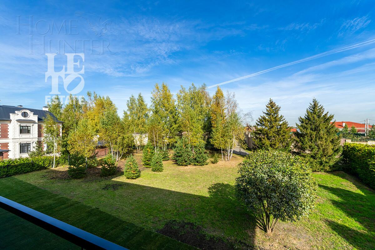 2-этажный коттедж 1 200 м² без отделки