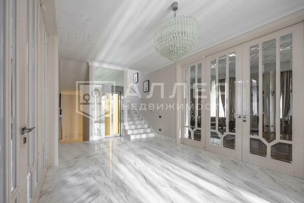 2-этажный коттедж 1 200 м² с отделкой