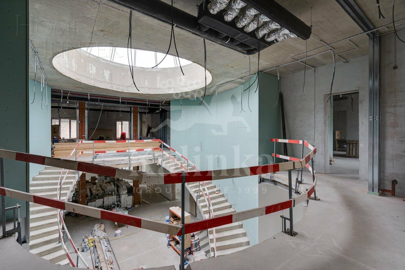 2-этажный коттедж 2 230 м² без отделки