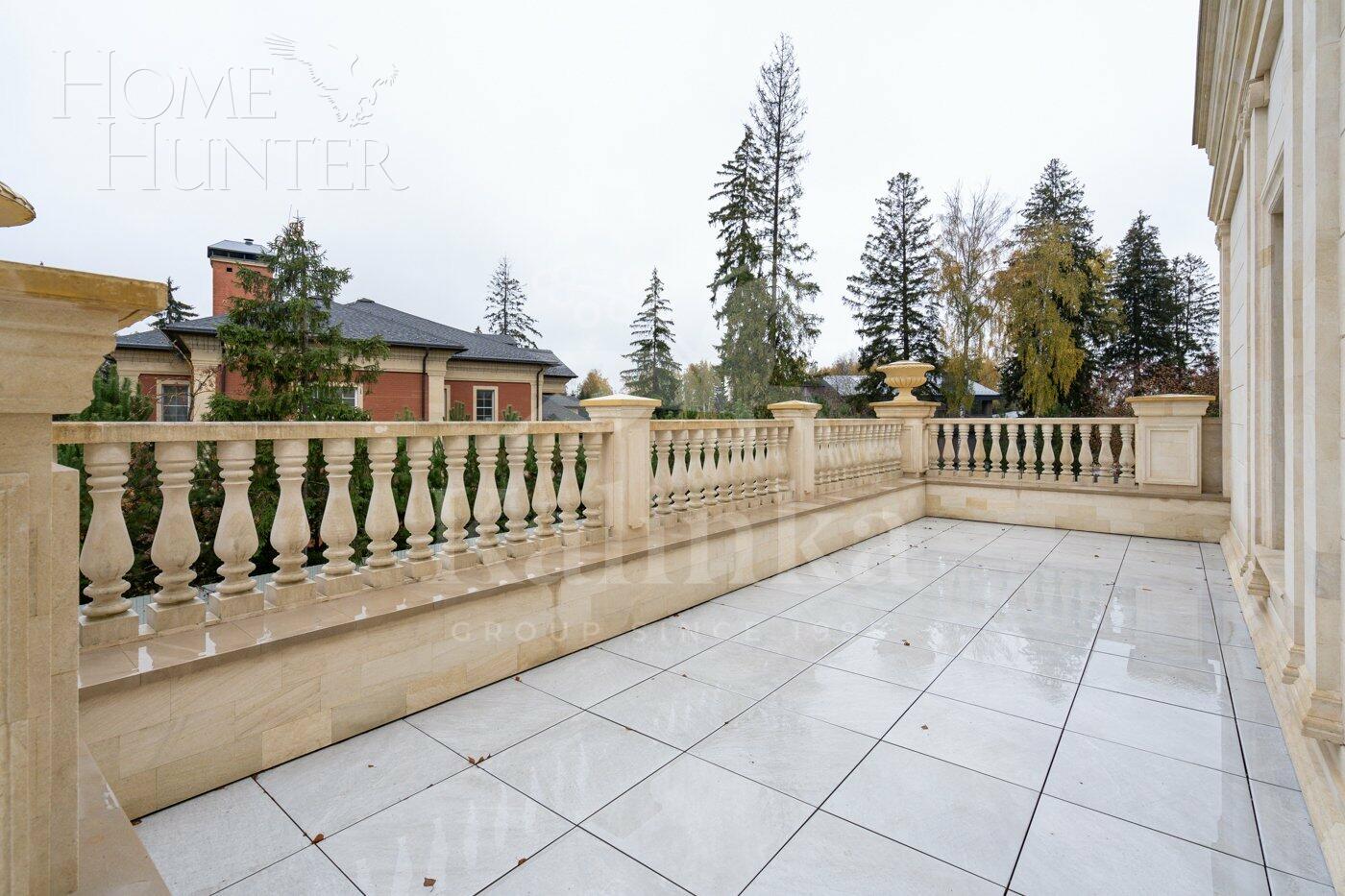 2-этажный коттедж 2 230 м² без отделки