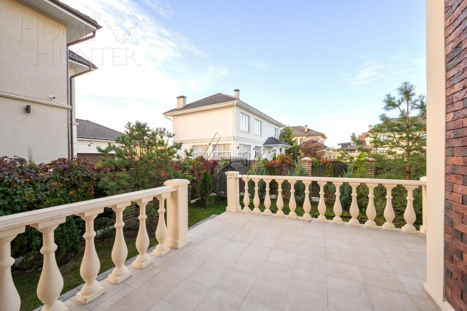 2-этажный коттедж 630 м² с отделкой