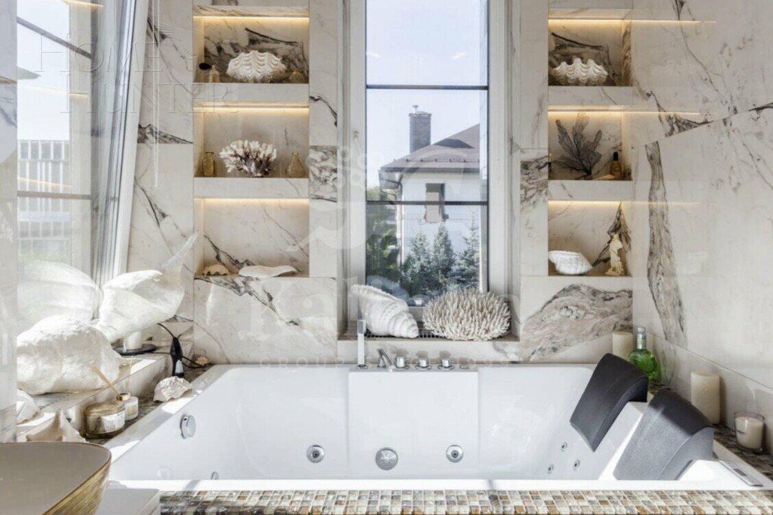 2-этажный коттедж 470 м² с отделкой