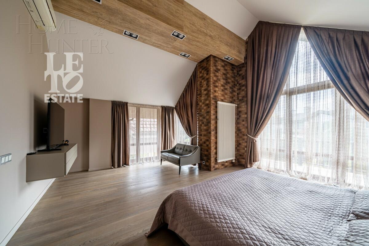 2-этажный коттедж 699 м² с отделкой