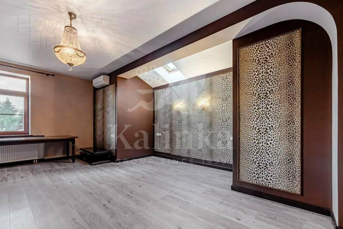 2-этажный коттедж 370 м² с отделкой