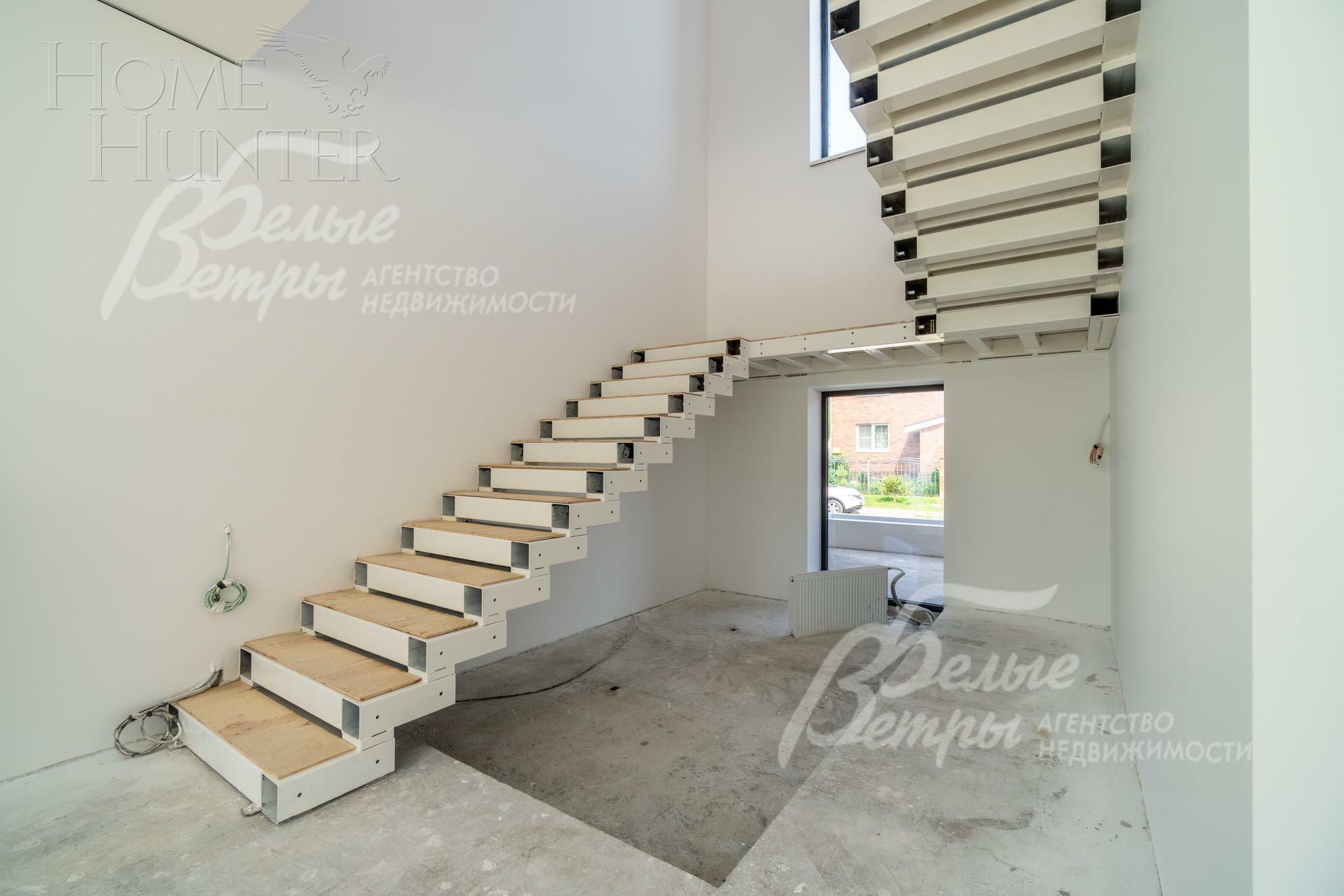2-этажный коттедж 650 м² без отделки