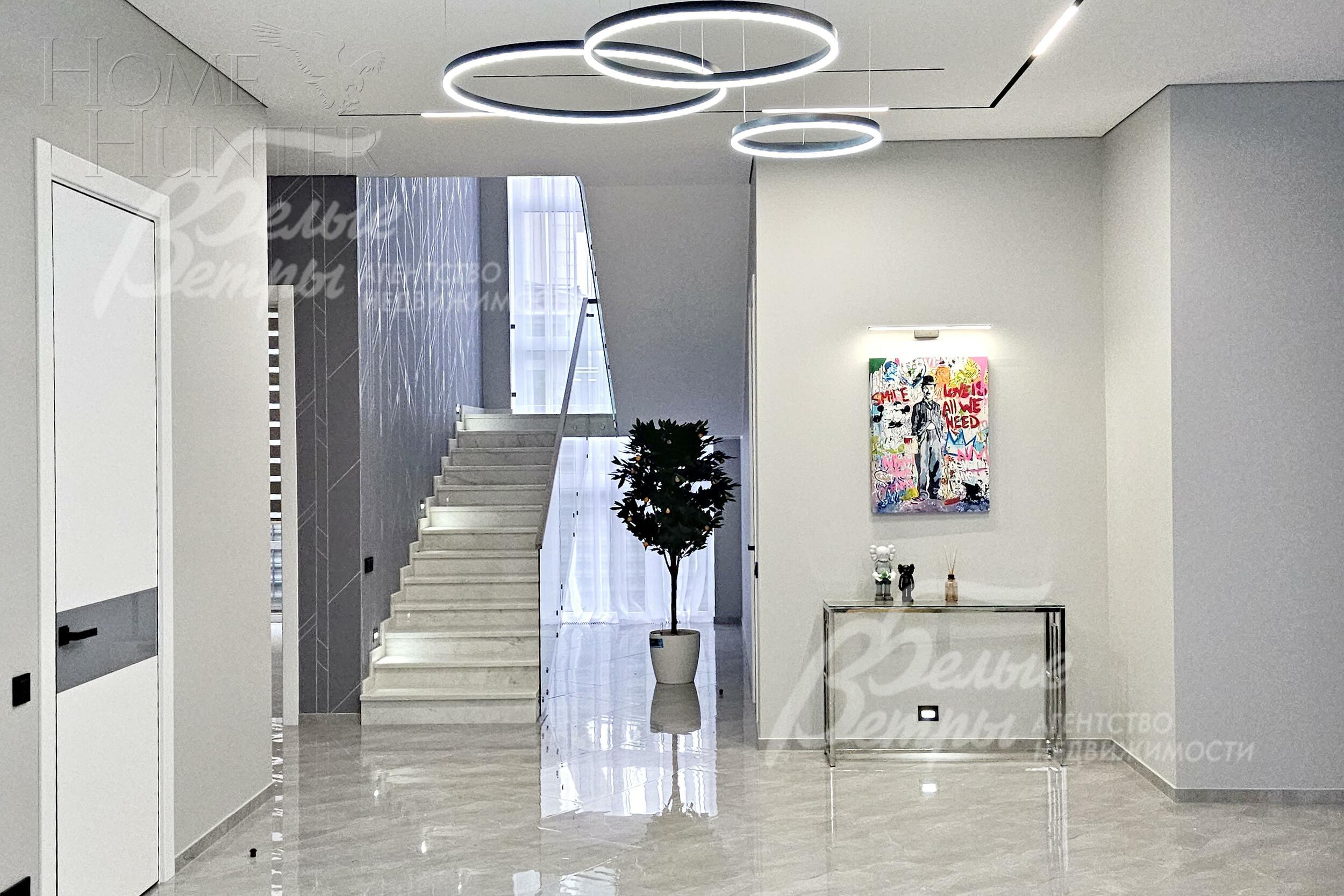 2-этажный коттедж 440 м² с отделкой