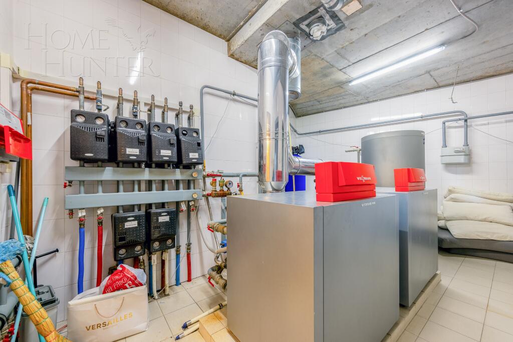 3-этажный коттедж 700 м² с отделкой