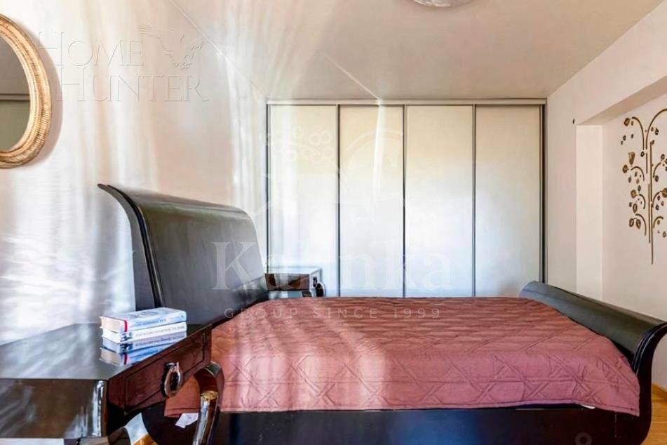 3-этажный коттедж 600 м² с отделкой