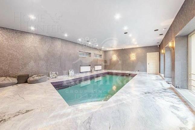 2-этажный коттедж 720 м² с отделкой