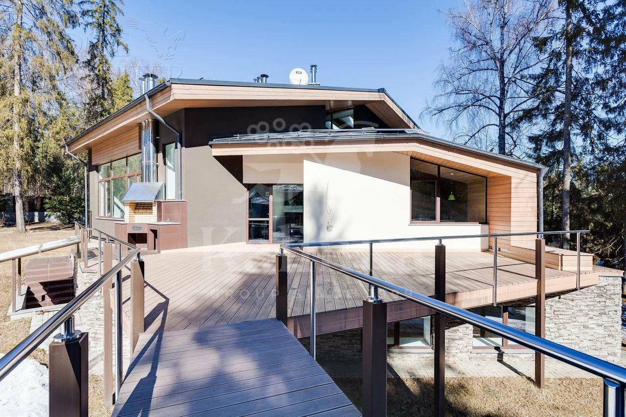 2-этажный коттедж 710 м² с отделкой