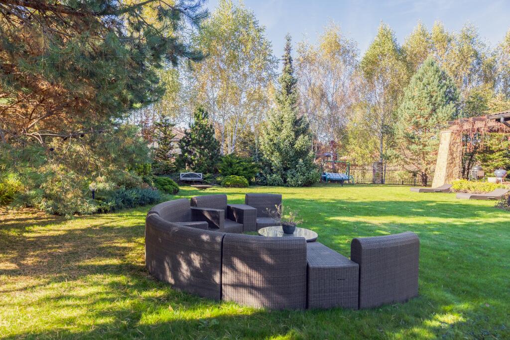 3-этажный коттедж 700 м² с отделкой