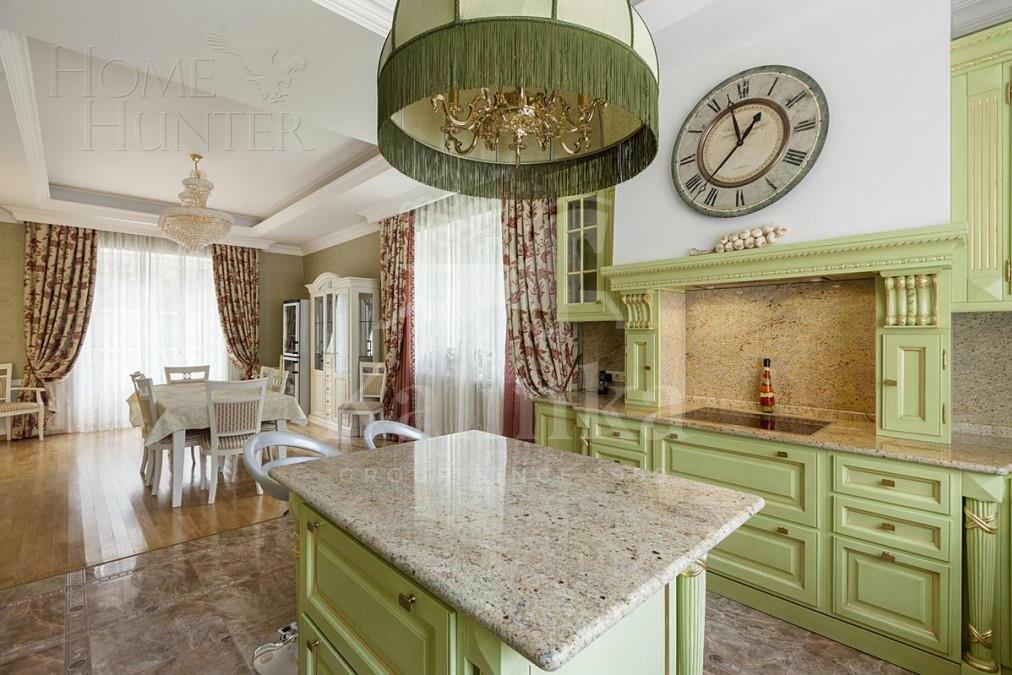 2-этажный коттедж 850 м² с отделкой