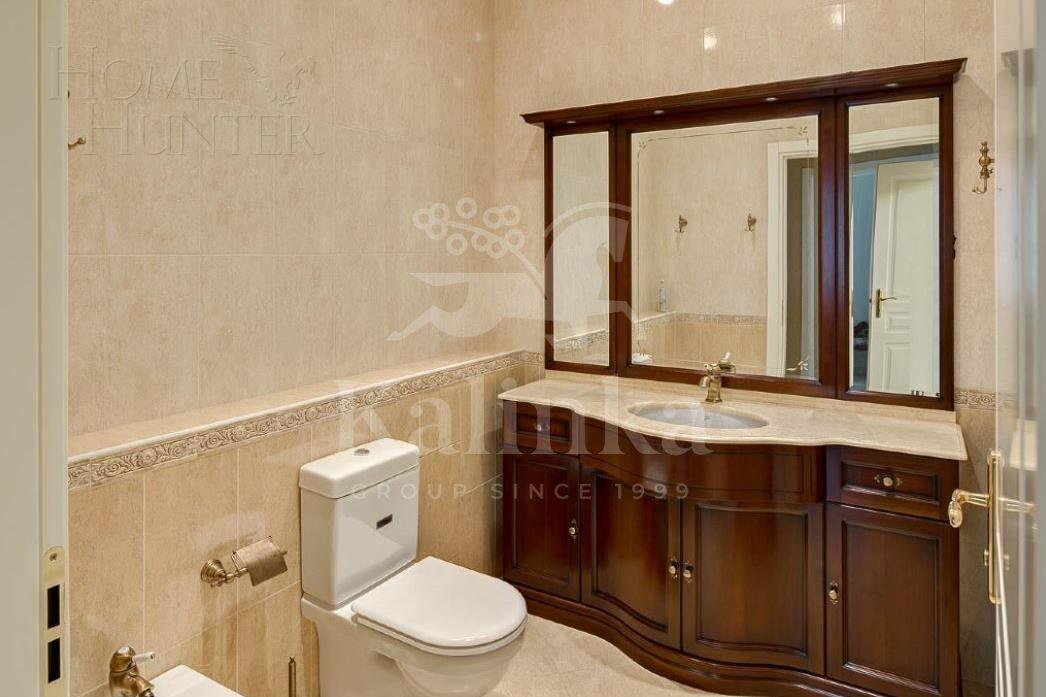 2-этажный коттедж 850 м² с отделкой