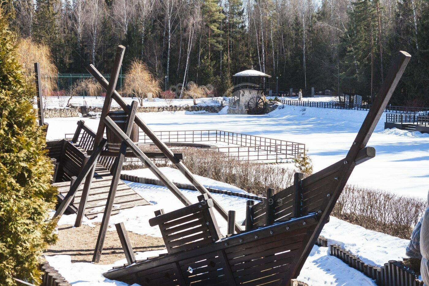 2-этажный коттедж 550 м² без отделки