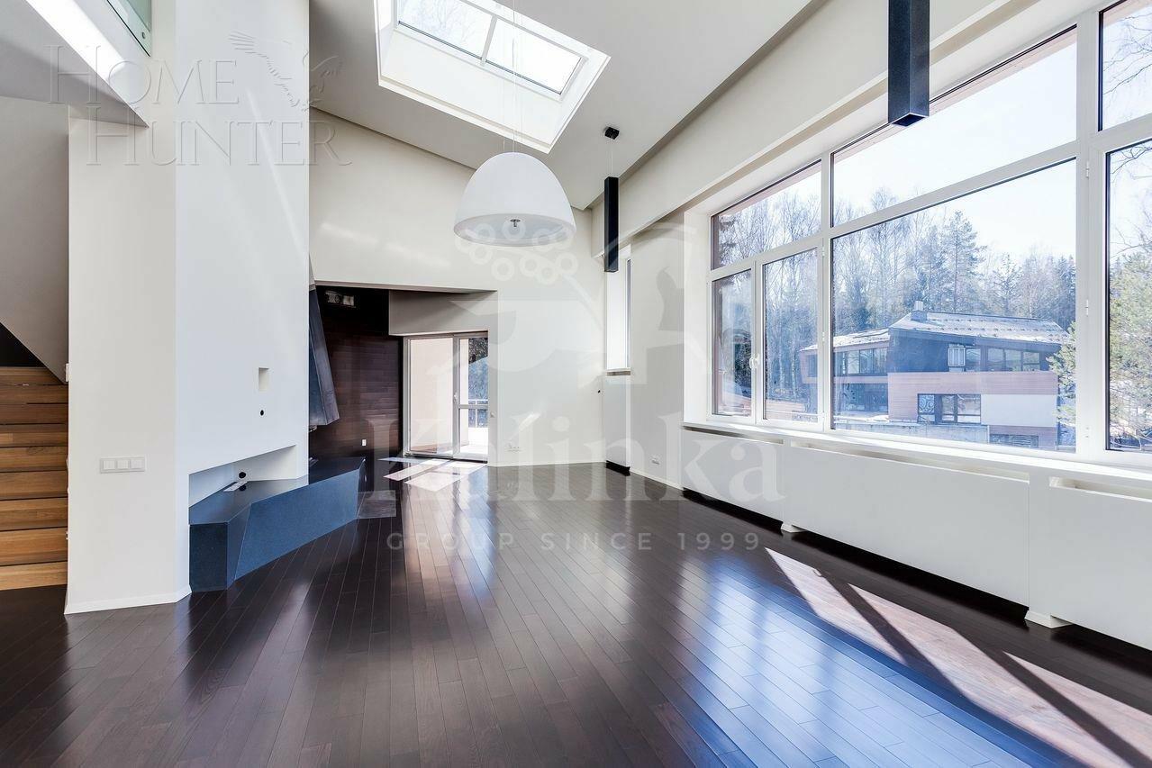 2-этажный коттедж 710 м² с отделкой