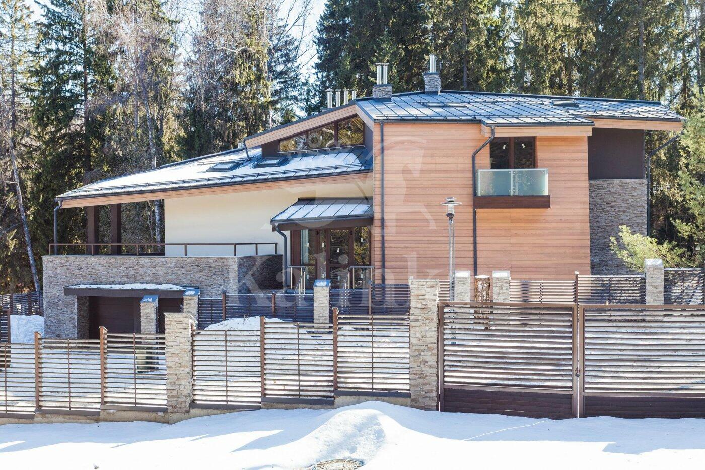 2-этажный коттедж 760 м² без отделки