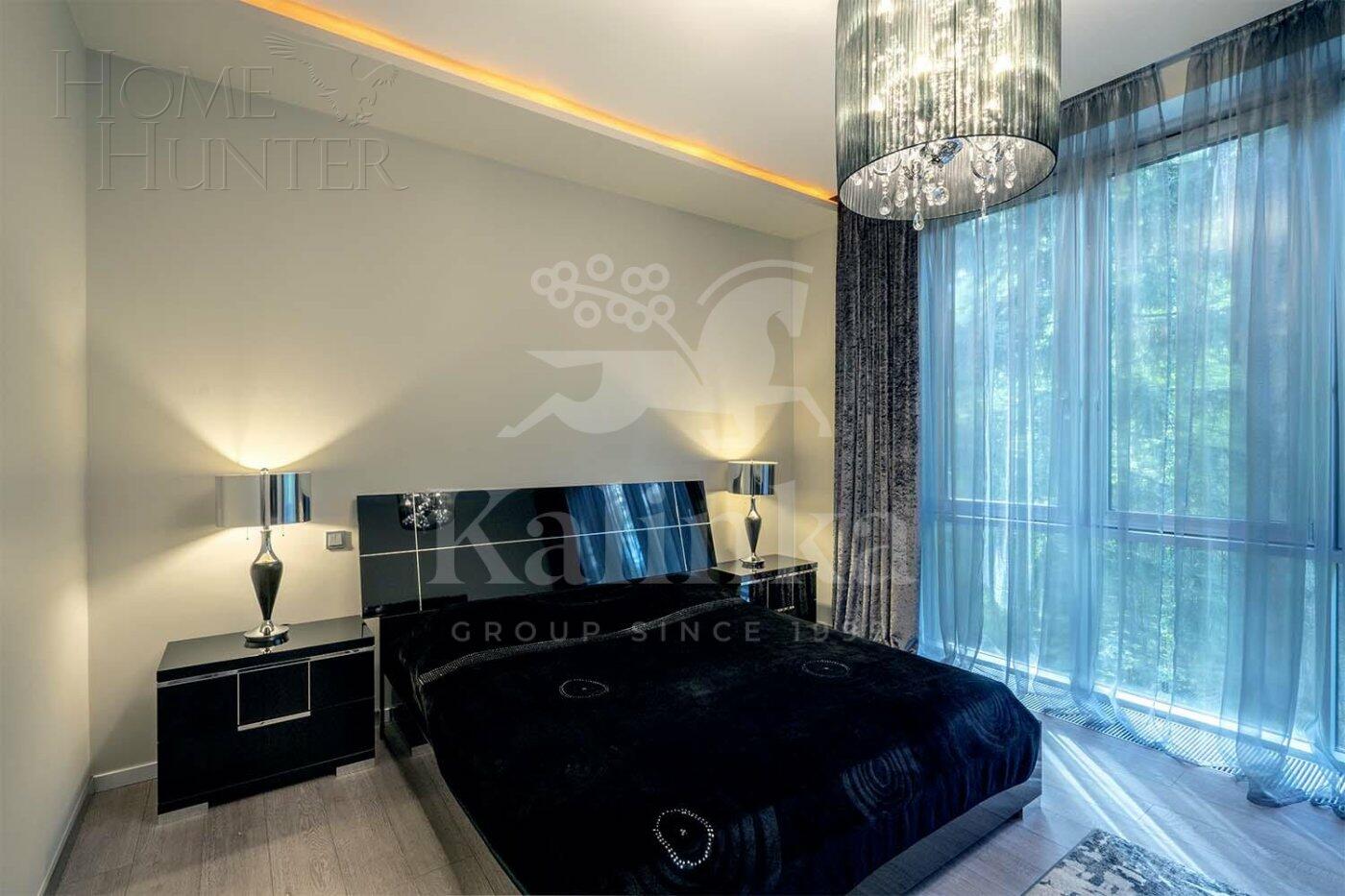 2-этажный коттедж 1 518 м² с отделкой