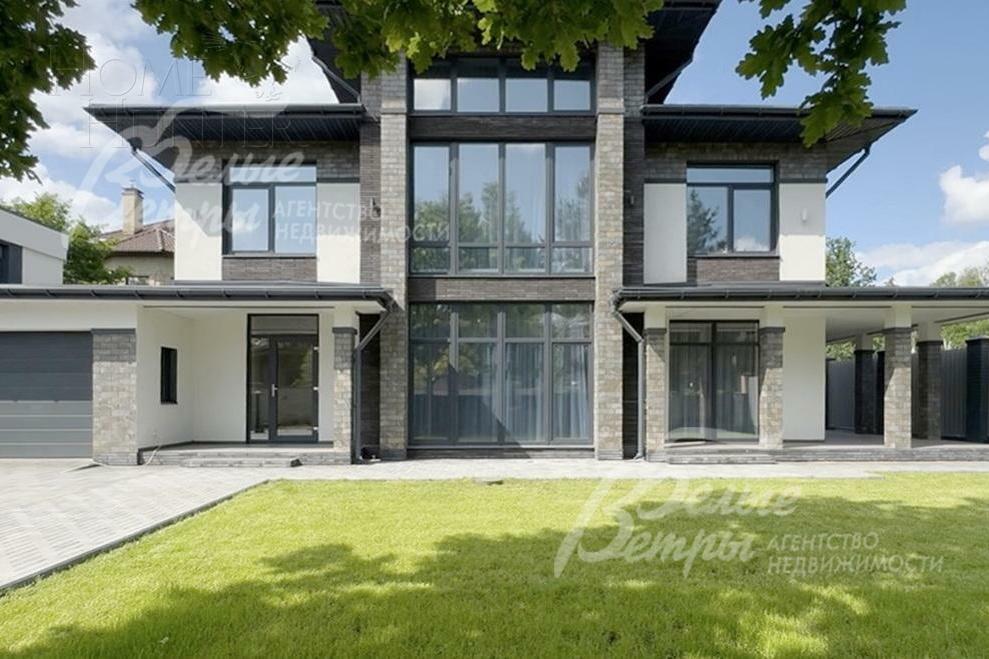 2-этажный коттедж 305 м² с отделкой