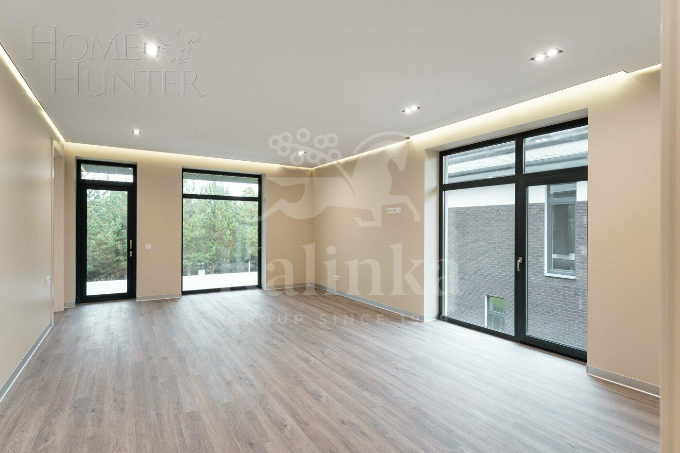 2-этажный коттедж 450 м² с отделкой