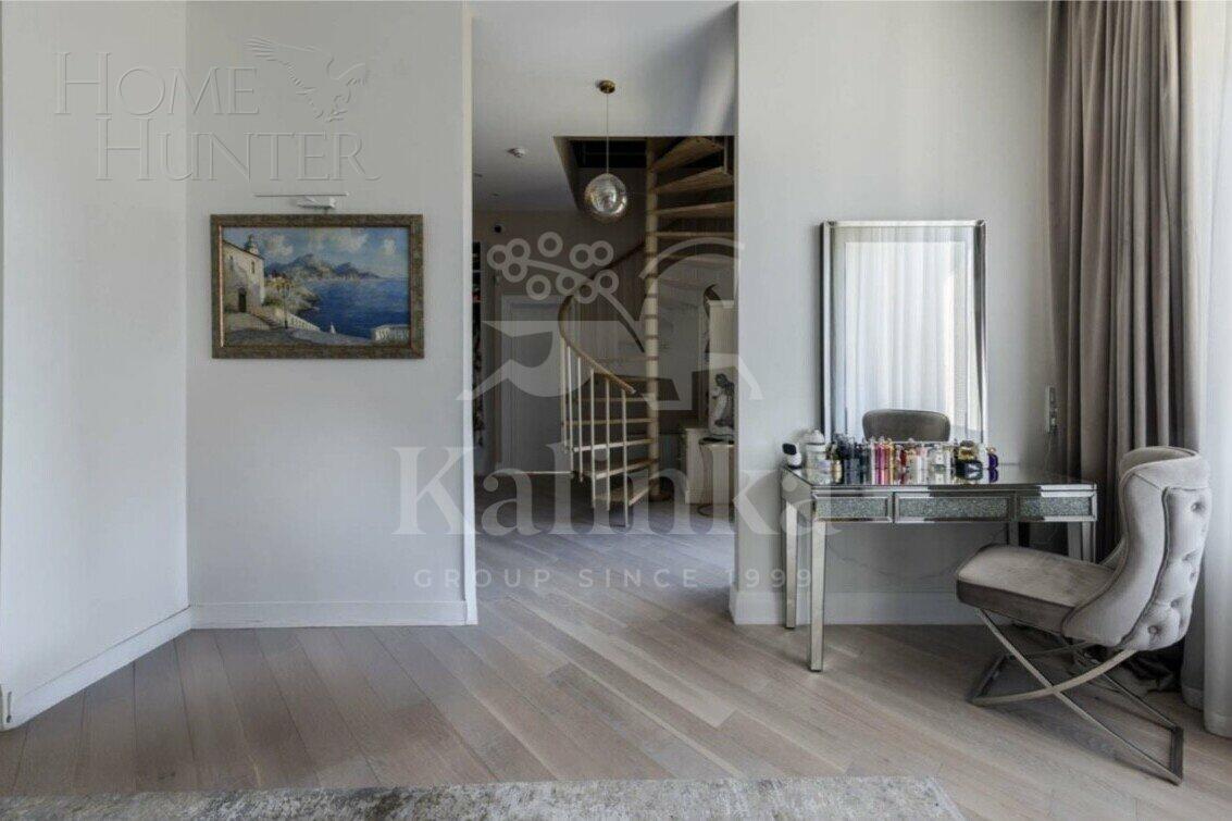 2-этажный коттедж 470 м² с отделкой