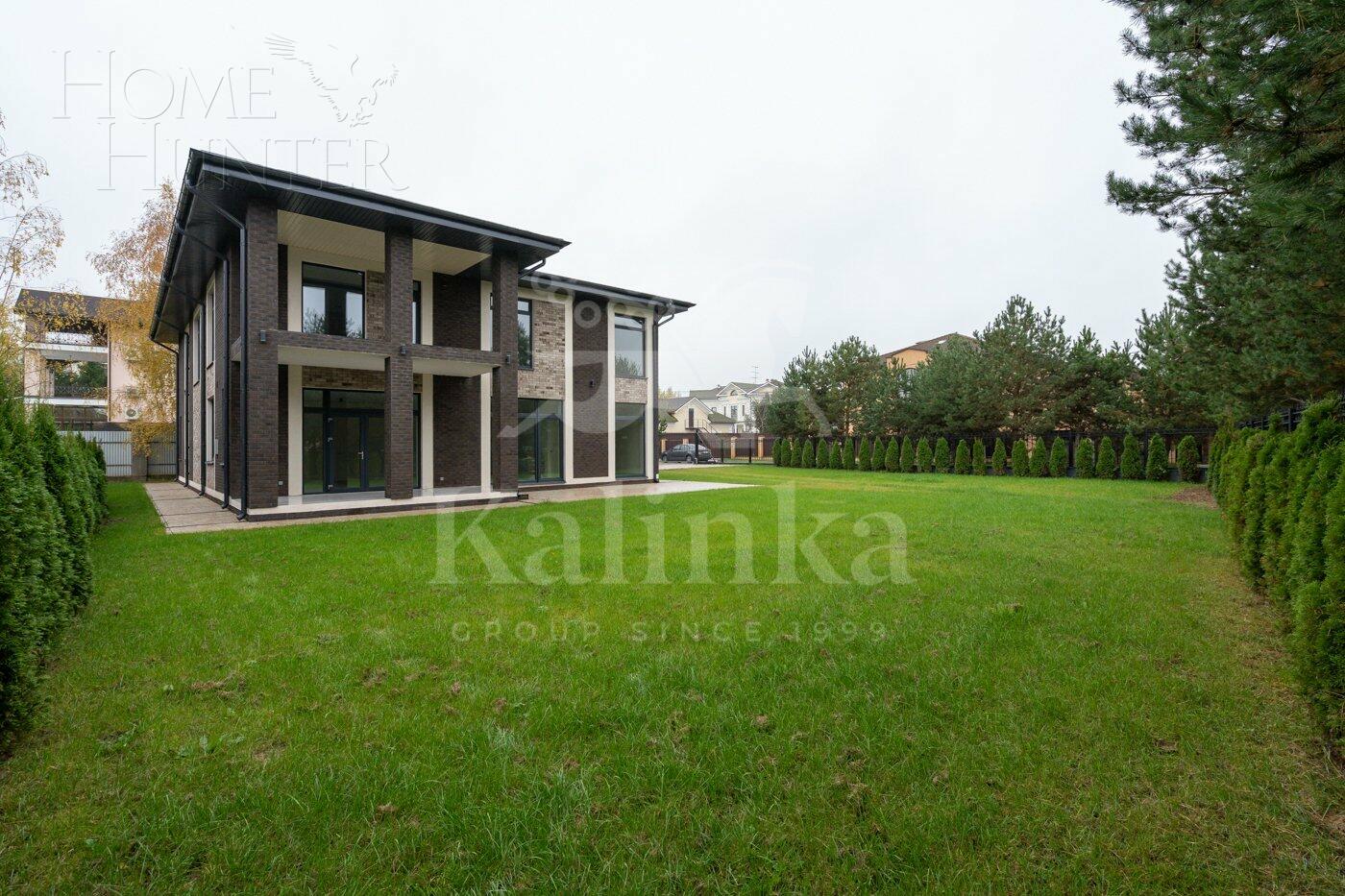 2-этажный коттедж 450 м² с отделкой