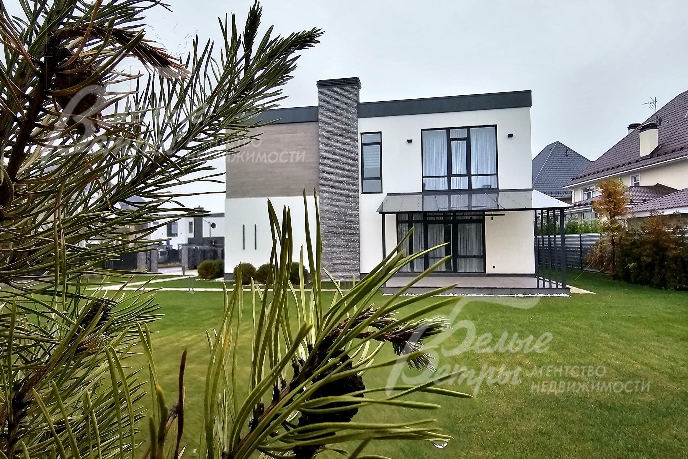 2-этажный коттедж 440 м² с отделкой